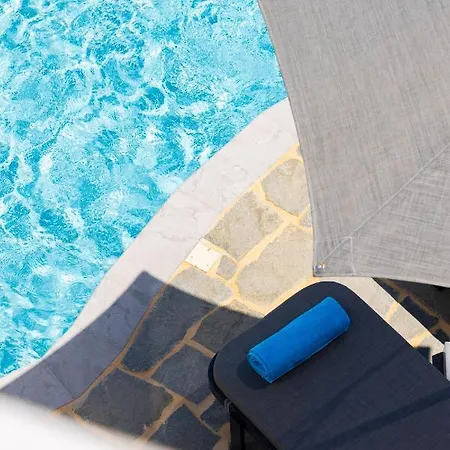 Villanaxosgr - Than A Naxian House * Kastrákion